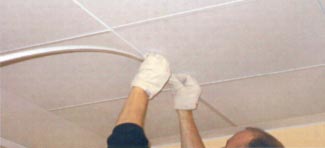 Пример монтажа плит акустического подвесного потолка Parafon Direct. Сделать заказ.